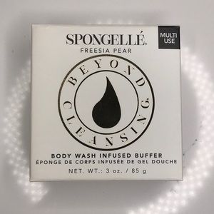 Spongellé Freesia Pear Beyond Cleansing